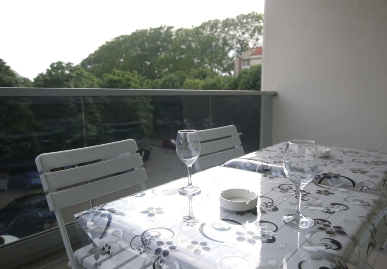 It Apartment Требине Екстериор снимка