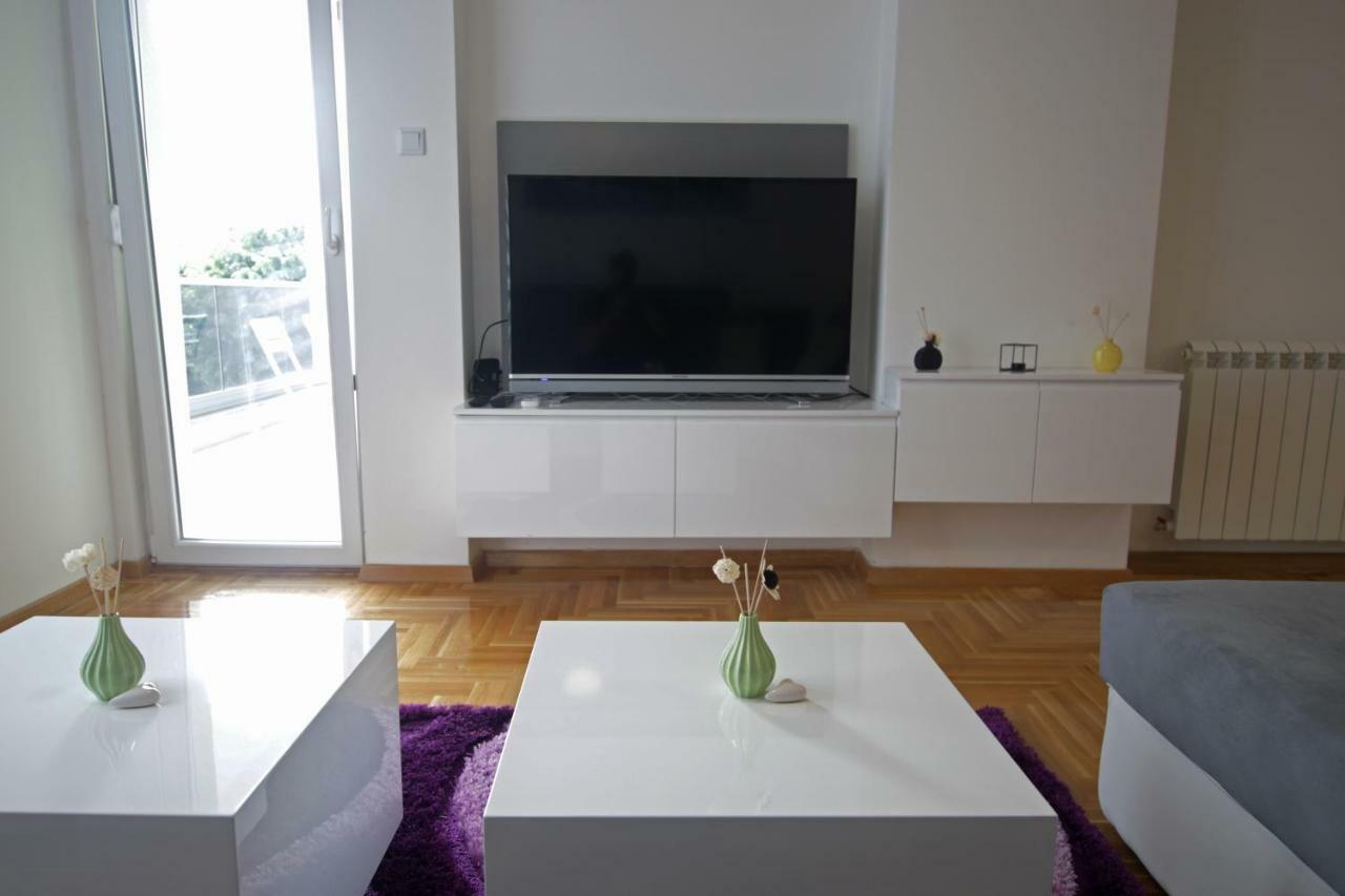It Apartment Требине Екстериор снимка